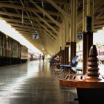 バンコク　フワランポーン駅　タイの鉄道風景